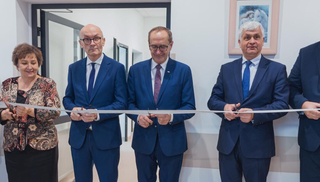 BUDOWA I DOPOSAŻENIE PRACOWNI REZONANSU MAGNETYCZNEGO WRAZ Z DOPOSAŻENIEM PODODDZIAŁU CHIRURGII URAZOWO-ORTOPEDYCZNEJ ORAZ OAIT W SZPITALU OGÓLNYM W WYSOKIEM MAZOWIECKIEM